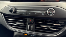 Ford Focus 1.0 EcoBoost 125 Titanium 5dr Petrol Hatchback